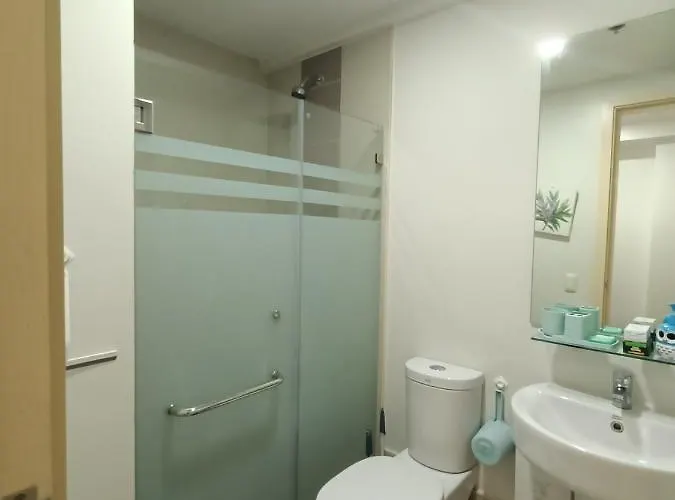 Apartment Cozy In The Business District Across Ayala Center *