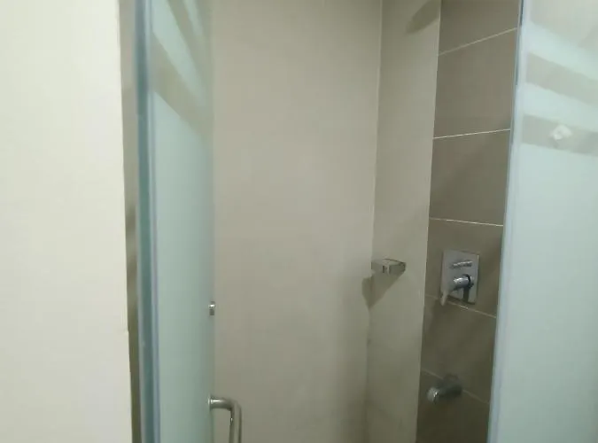 Cozy In The Business District Across Ayala Center * Cebu Stadt