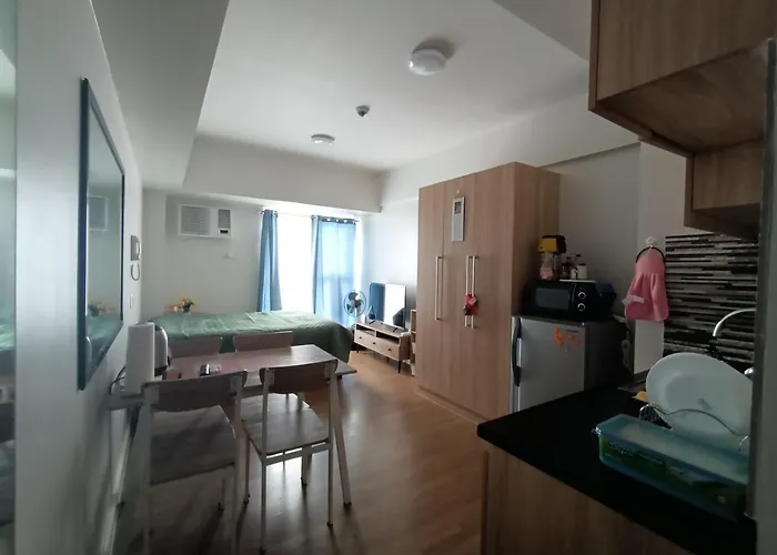 Apartment Cozy In The Business District Across Ayala Center